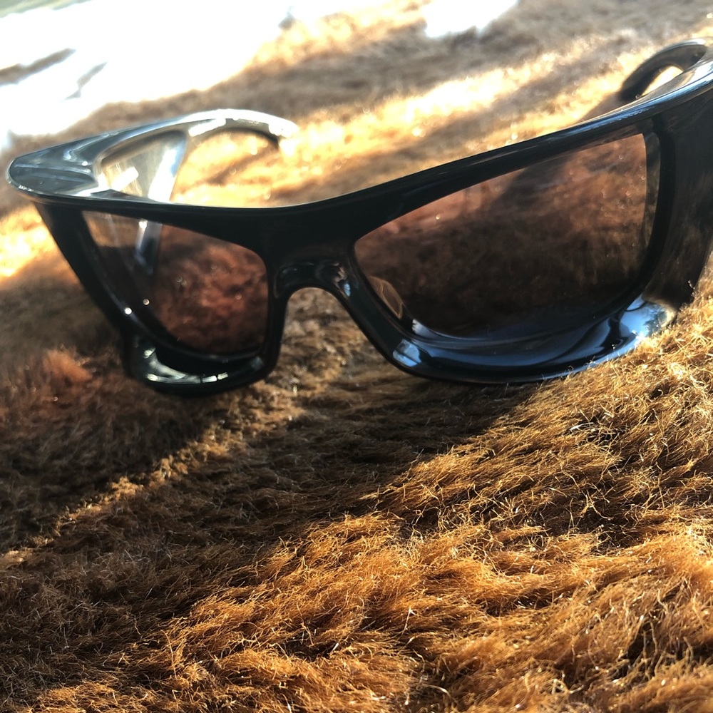 Authentic Balenciaga BB0156S-001 Sunglasses